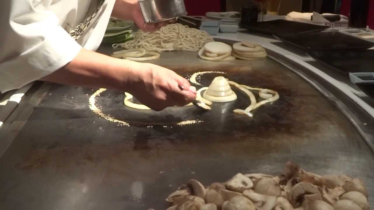Teppan Edo Chef Makes an Onion Mickey in Epcot's Japan Pavilion.