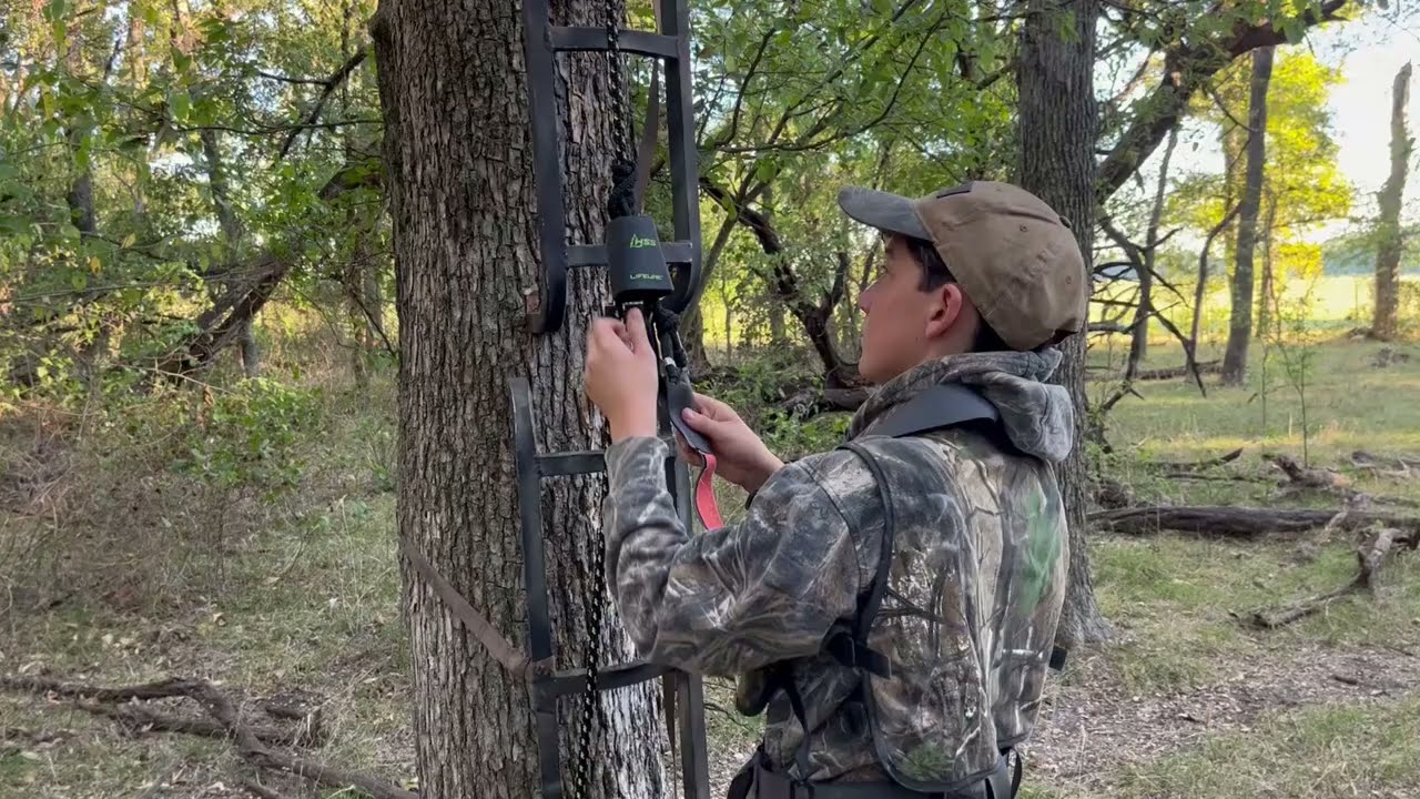 How to properly use a Tree Stand Lifeline System: so easy a kid can do it - keep the kids safe
