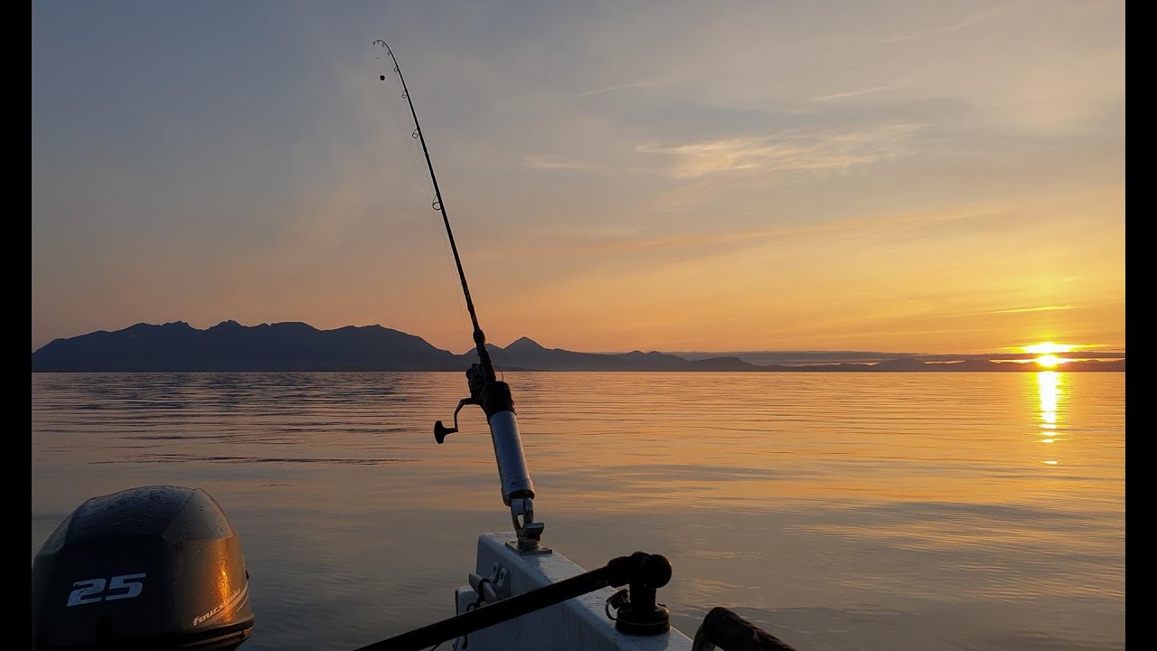 Exploring the Hebrides | Solo fishing and boating around Rum, Eigg & Skye