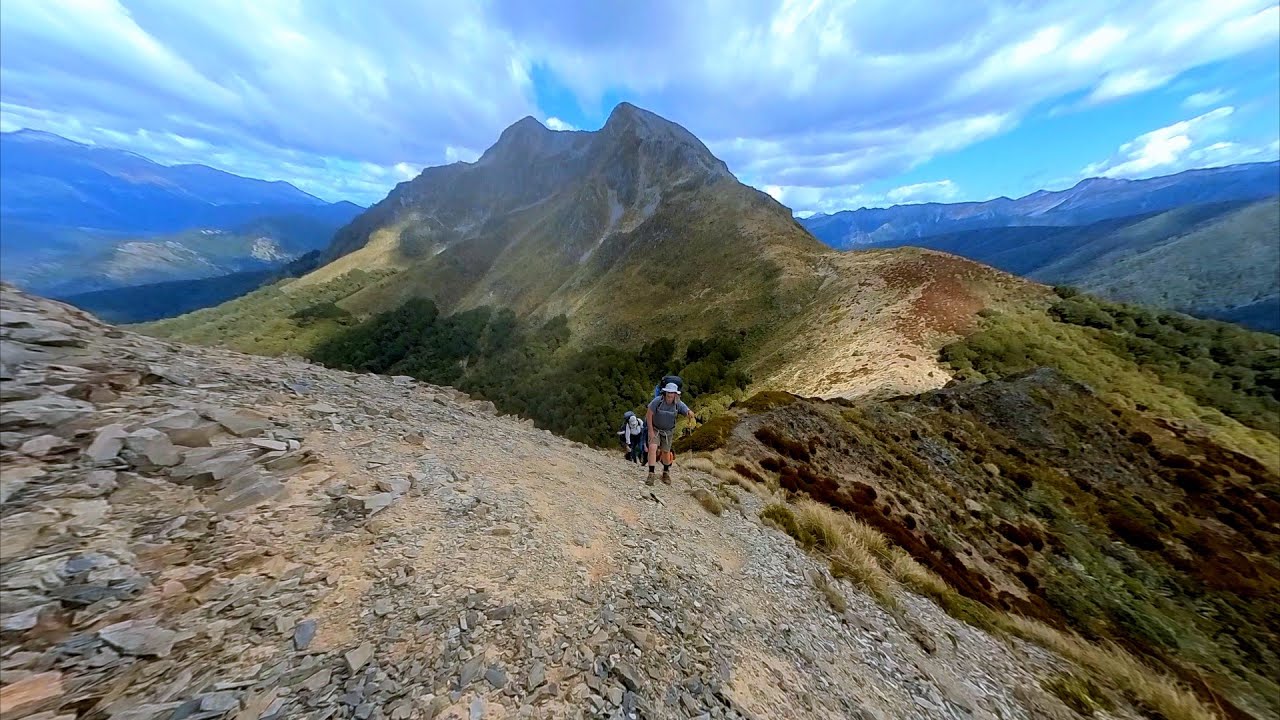 Traversing the rugged southern Kahurangi Tops