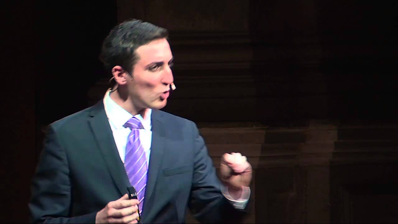 Una giovane impresa (ri)connette l’Italia col mondo | Matteo Achilli | TEDxCaFoscariU