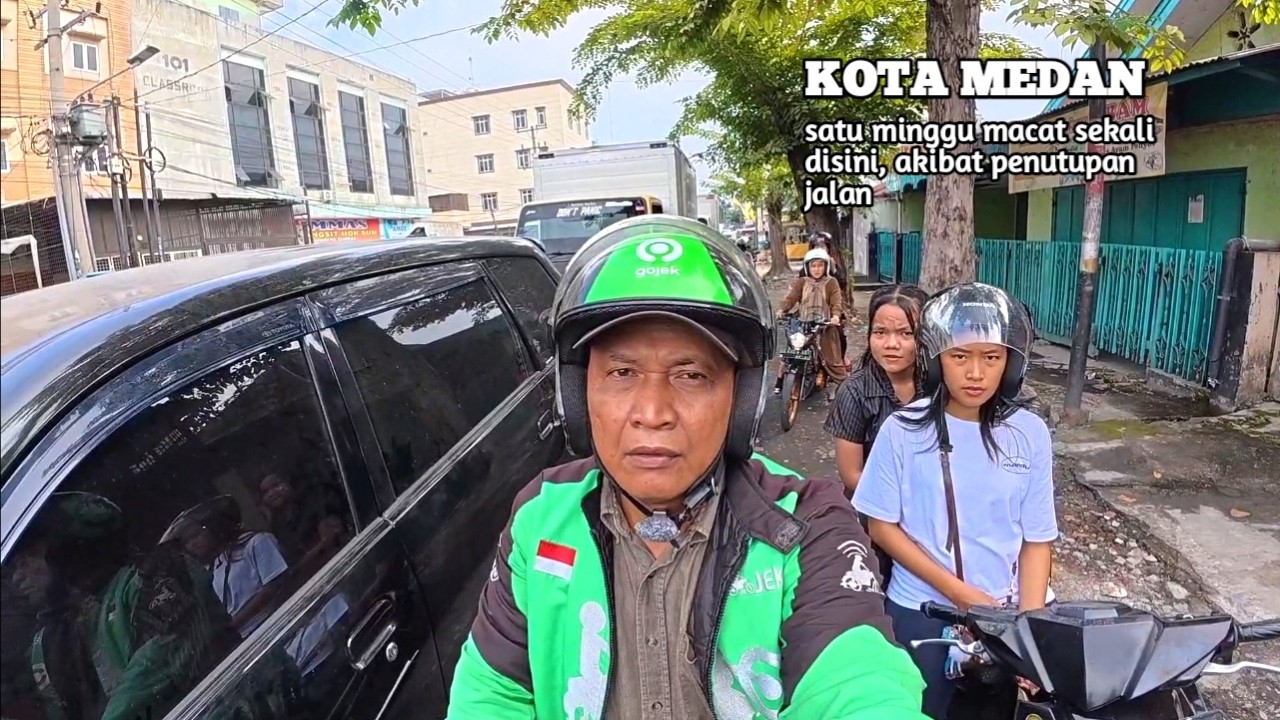 MACET SEKALI DISINI, AKSES JALAN YOS SUDARSO BELUM DIBUKA | KOTA MEDAN | MOTOVLOG.