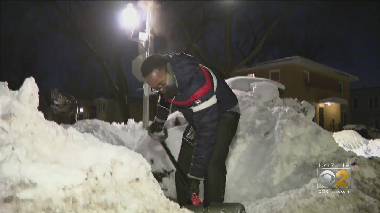When Elderly Woman's House Gets Blocked In, CBS 2's Jermont Terry Gets Out Shovel