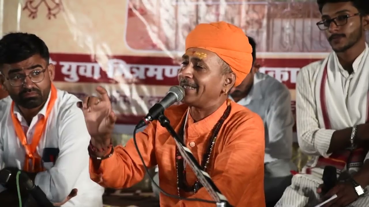 संत महात्मा का सामान देखकर संत  बनना !! ज्ञान भरी बातें और चुटकुले 