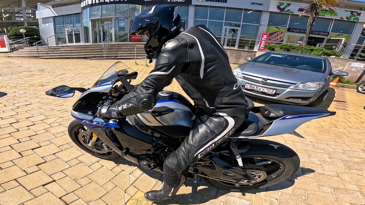 КАТНУЛ ДВОЙКОЙ НА YAMAHA R1 M