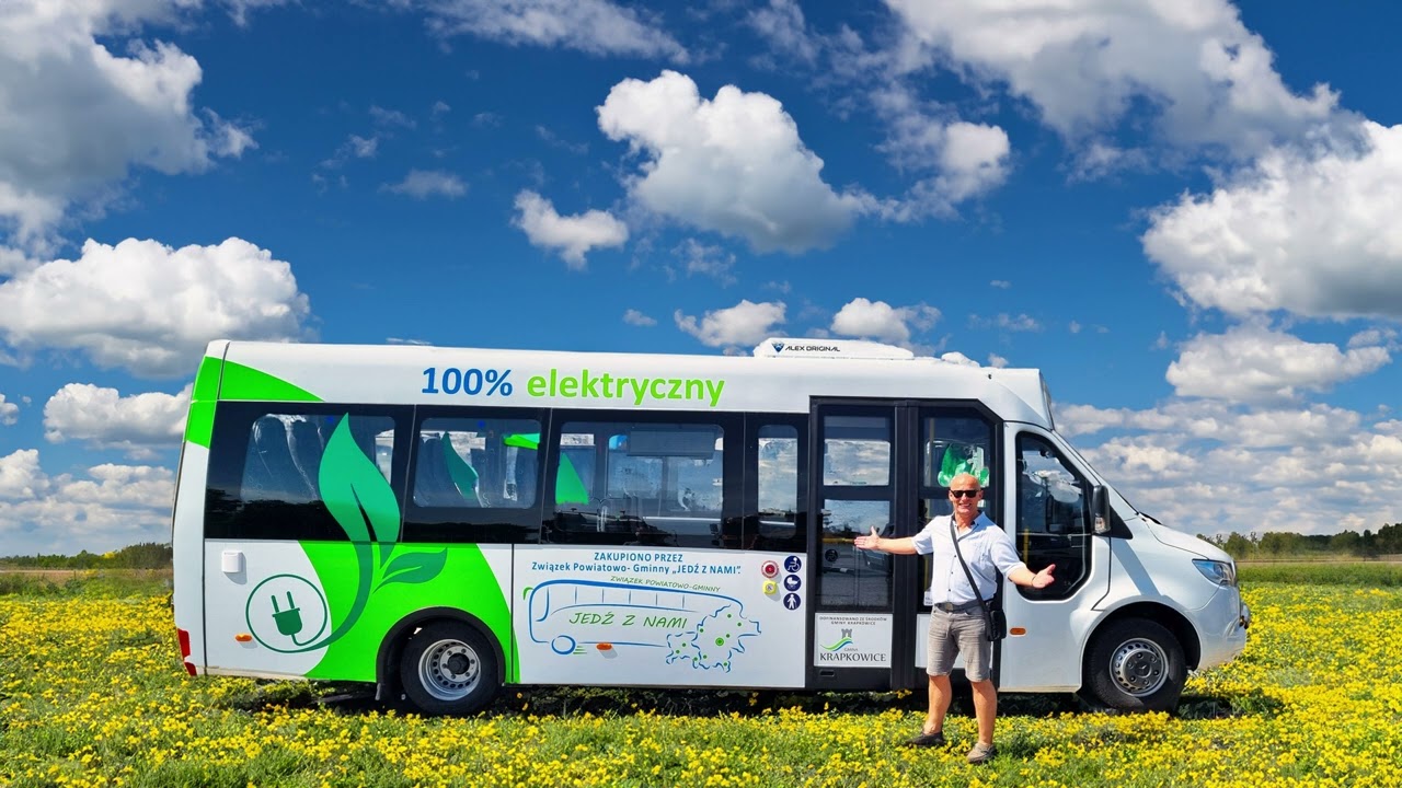 JEŻDŻĘ SOBIE AUTOBUSEM - LESZEK WIKLAK