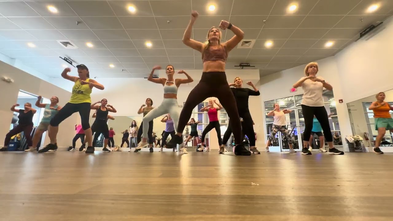 Bodega  Baddie cardi B / dance Fitness flow 