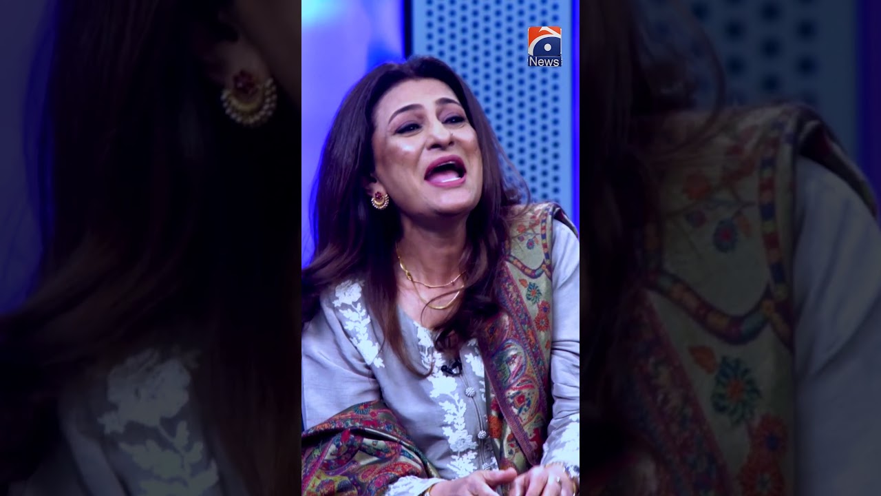 Funny scene on Dillagi's set!😂 - #sabahameed #hasnamanahai #shorts