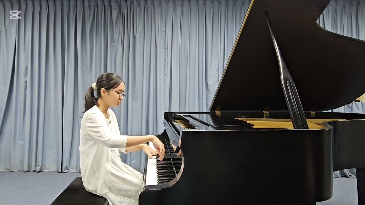 Grace Tan Wei Xin - Grade 8 Category