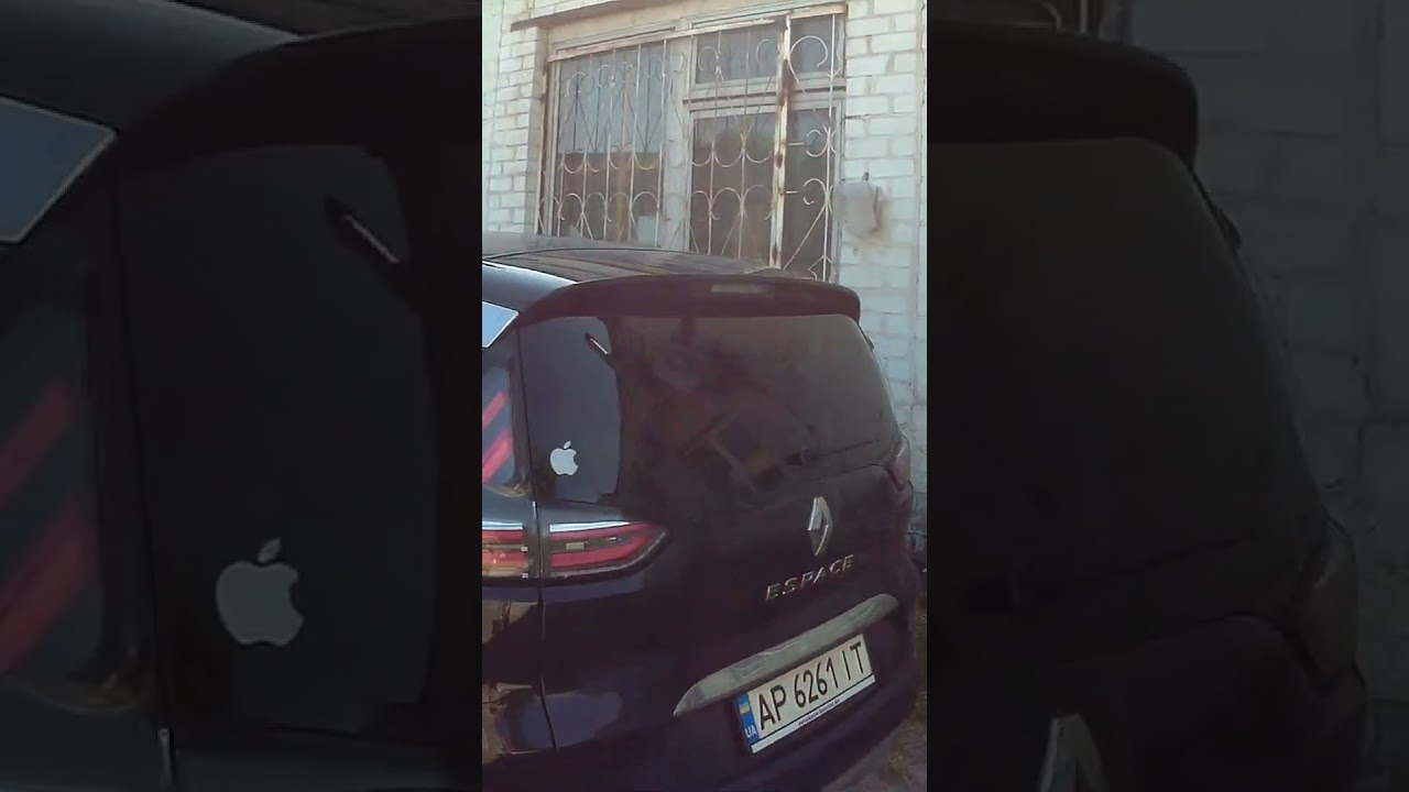 Черный Renault Espace V (2015&ndash;н.в.) тонированный атермальной и черной плёнкой с лобовым ➤ Тонировка
