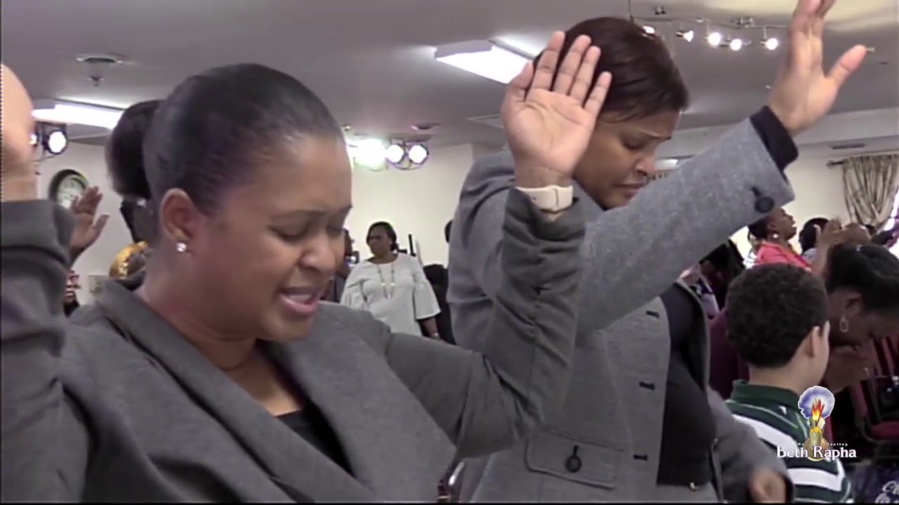 Worship & Arts - Praise Him Medley - Pastor Dana L. Powell