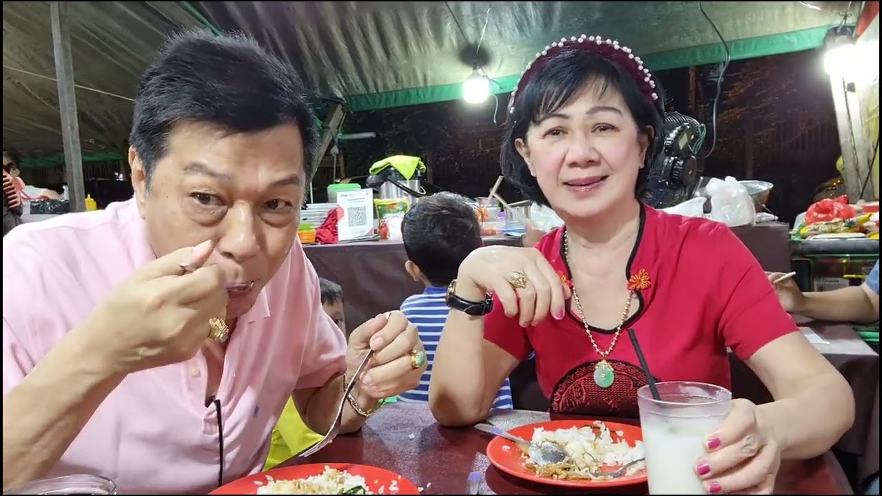 makan malam di sunter kodok goreng mentega