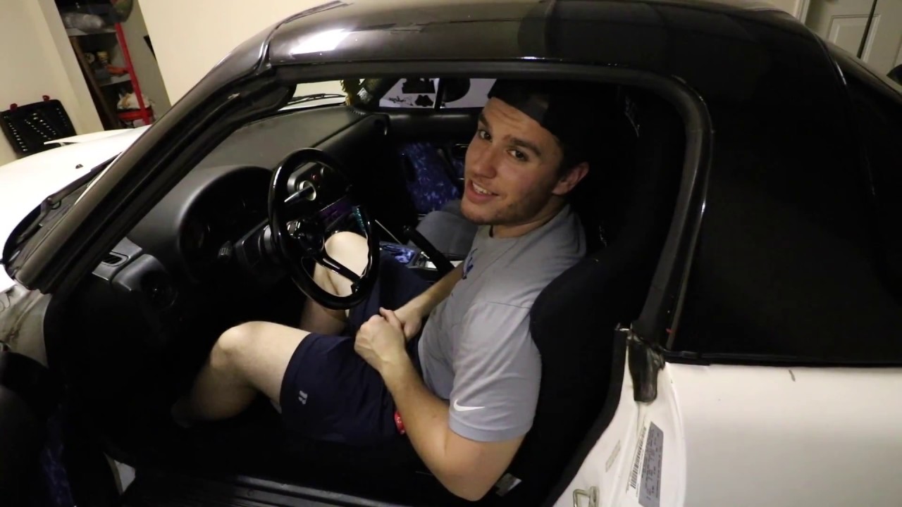 Installing Sparco Sprints | Track Miata