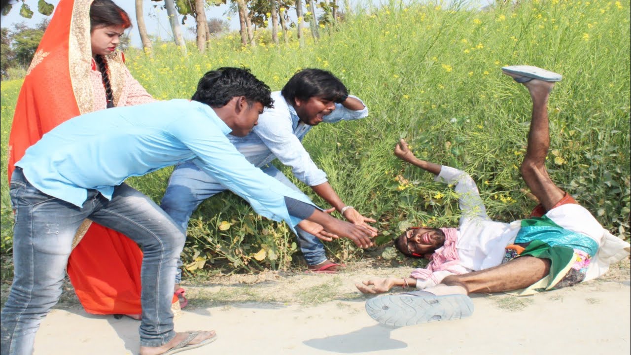 (पारिवारिक कॉमेडी) चिरकुटवा पुरा परिवार गईल झारा नेवता खाये || हंसते हंसते पेट फूल जायेगा