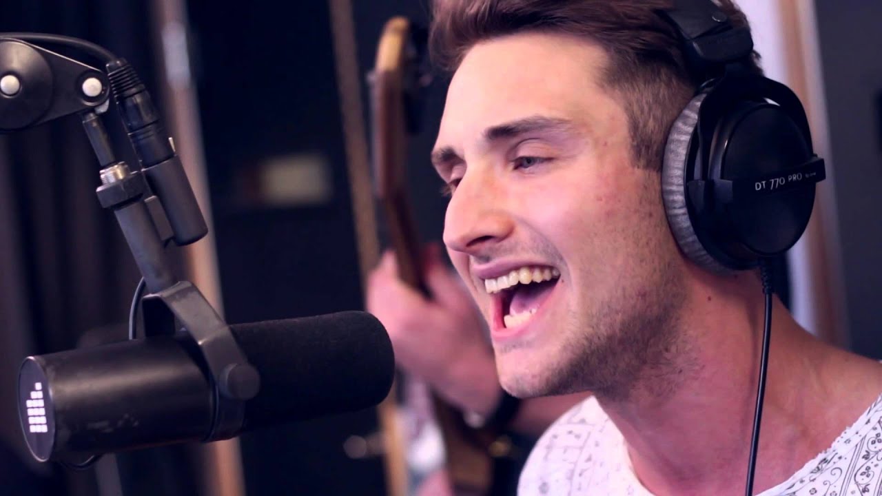 Inclosure - Save Me (Live @ East FM)