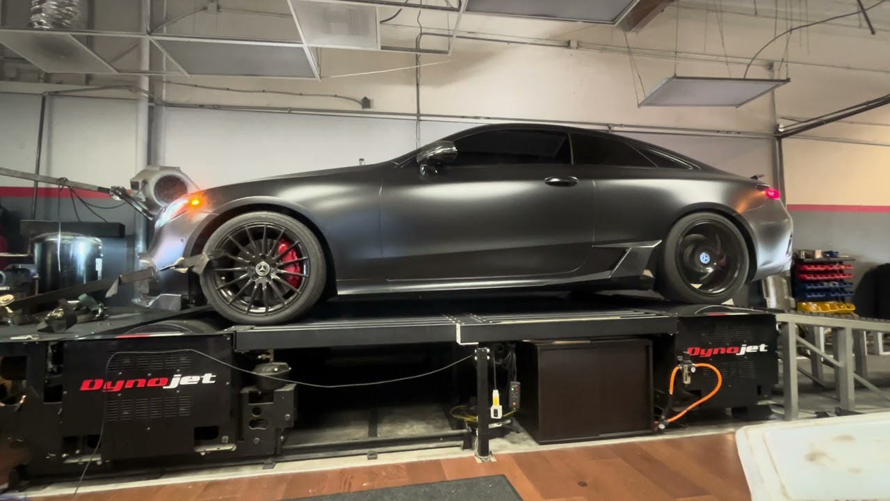 Mercedes E400  LOZIC DynoRun // TUNED 370Whp 377Wtq