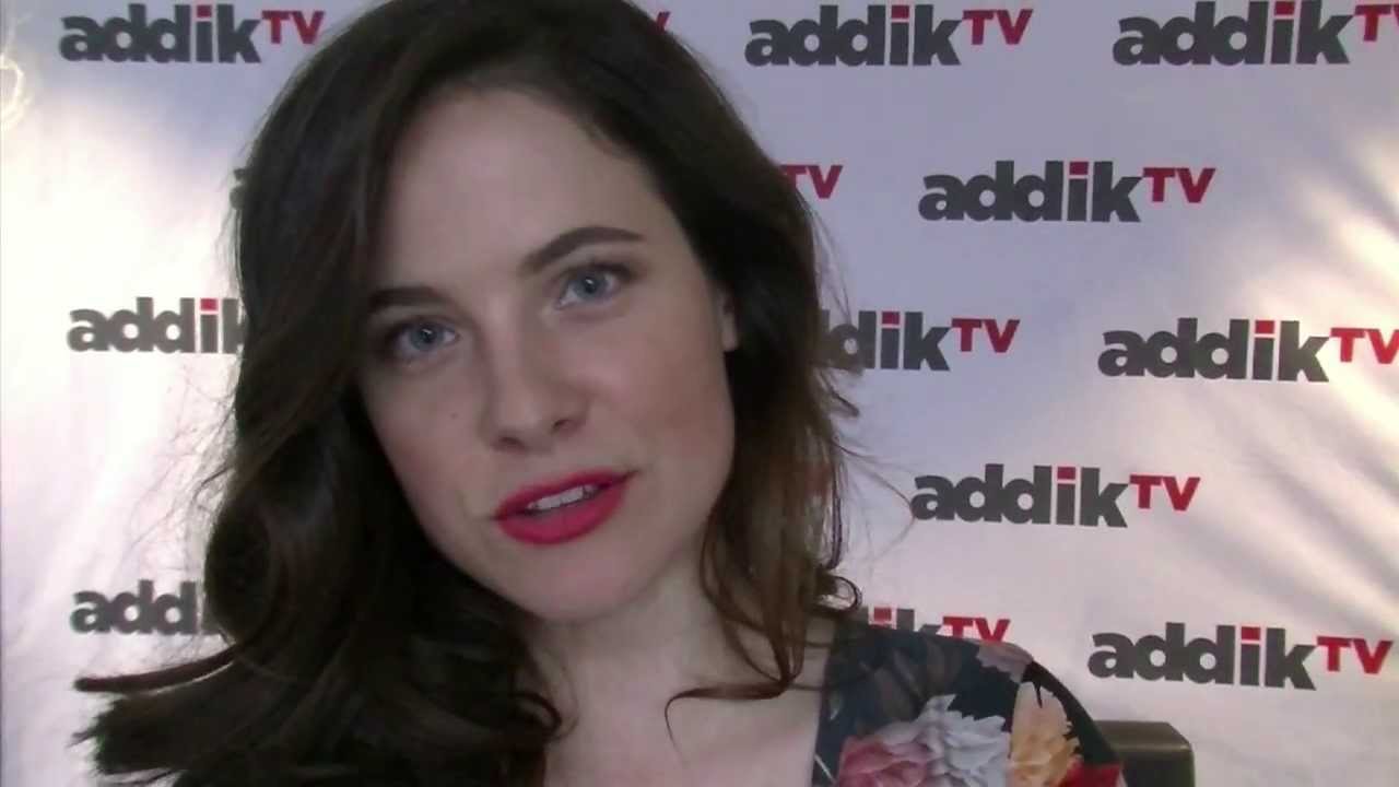 addikTV  | Entrevue avec Caroline Dhavernas | Hannibal