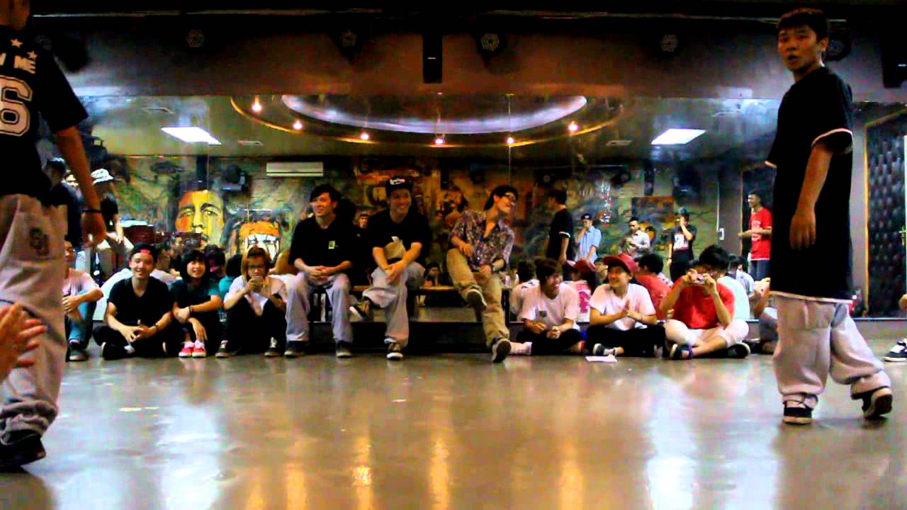 Top16: Quang Spin(win) - G&agrave; Sịp Đỏ --- Summer Meepup Battle 13/07/2014
