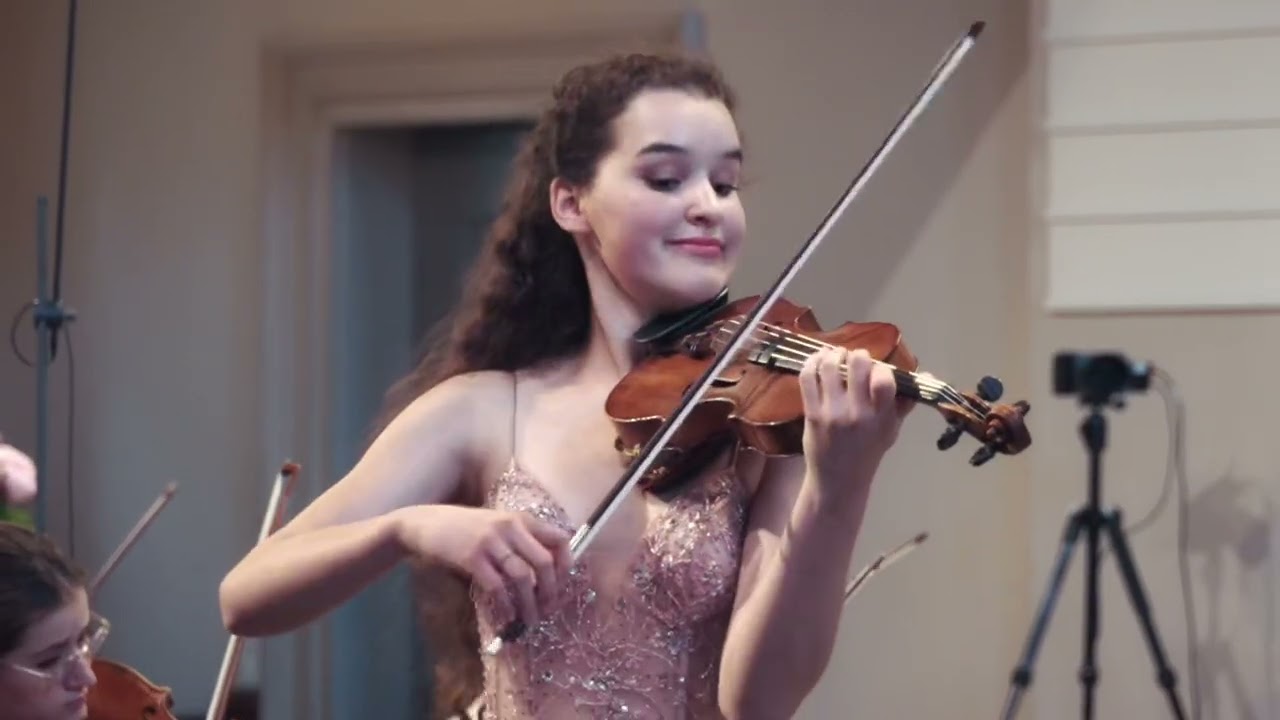 Edna Unseld - Schubert, Rondo in A major for Violin and Orchestra, D. 438