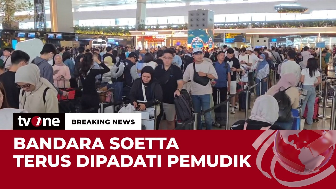 Malam Puncak Arus Mudik, Ribuan Pemudik Memadati Bandara Soetta | Breaking News