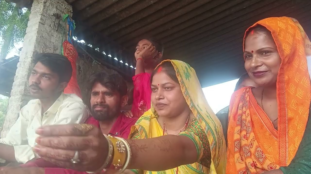Aaj main Monica ke ghar Gaya unse milane ke liye
