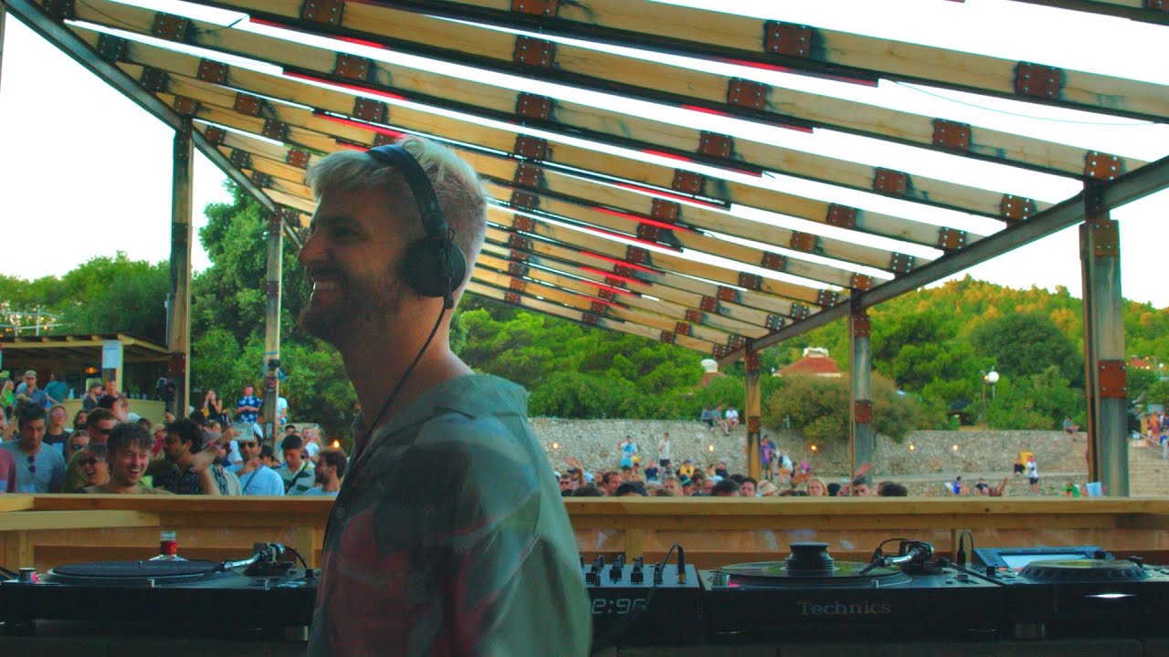 Liquid Earth | themuddshow x Dimensions