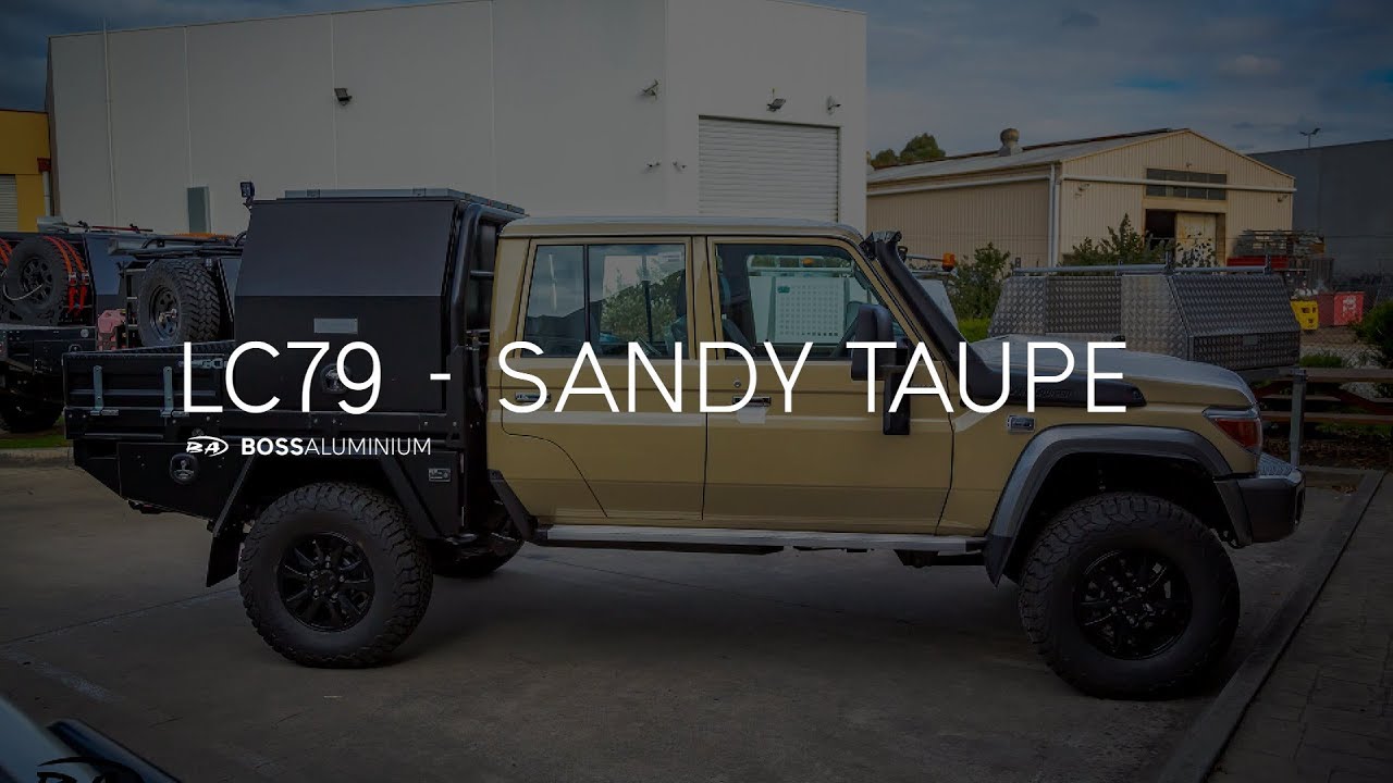 Boss LC79 - Portal Sandy Taupe 4x4