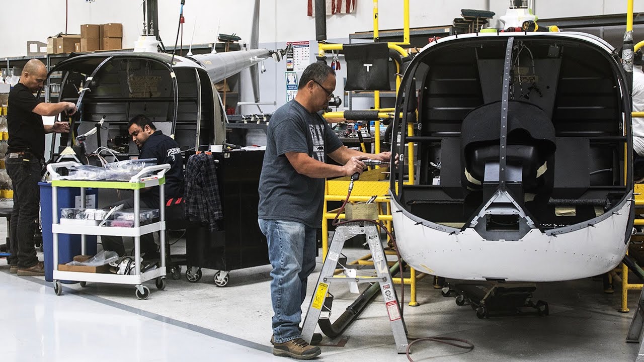 How are Robinson helicopters made? ✪ Factory Tour