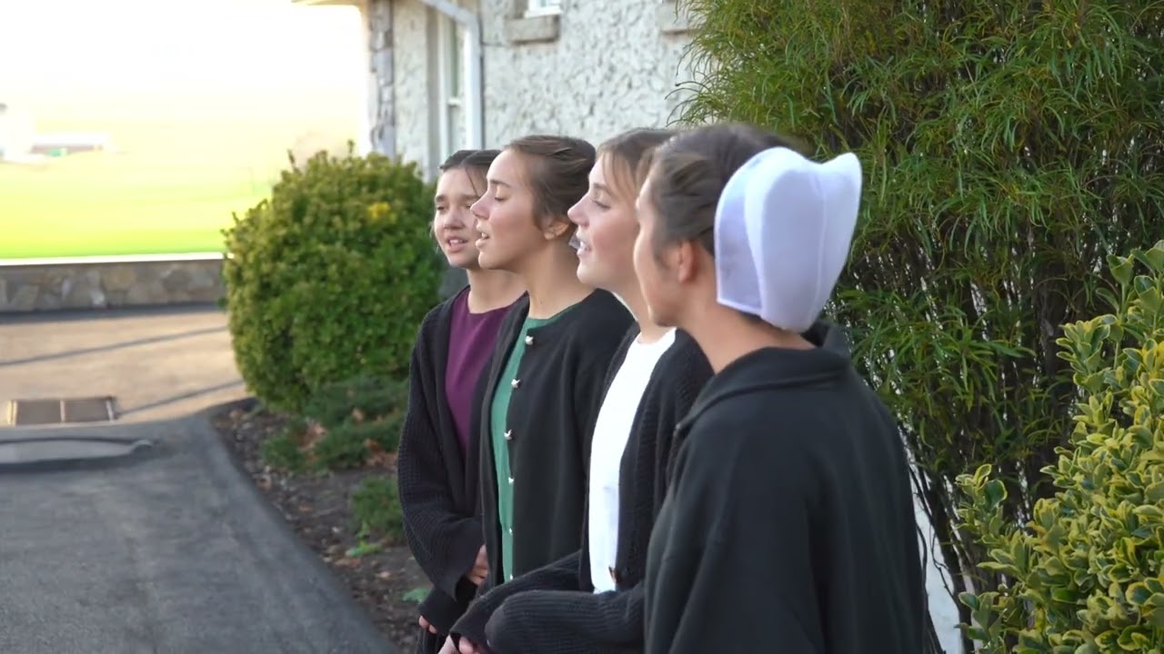 Light of the World- The Esch Sisters #Lauren Daigle