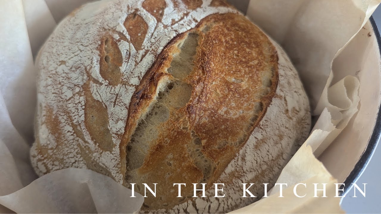 IN THE KITCHEN - January: Simple Sourdough