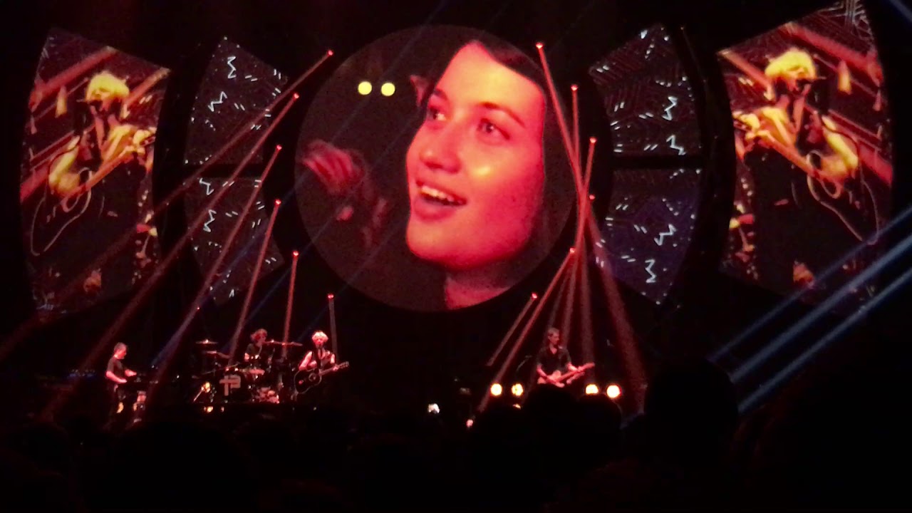 Indochine - Karma Girls -  Strasbourg II 01.12.2018 13Tour