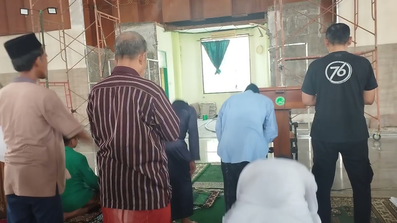 Jum'at, 12 Desember 2025