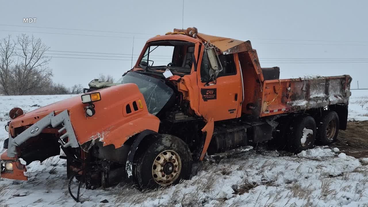 Несколько снегоуборочных машин компании MDT попали в аварию во время недавней метели.