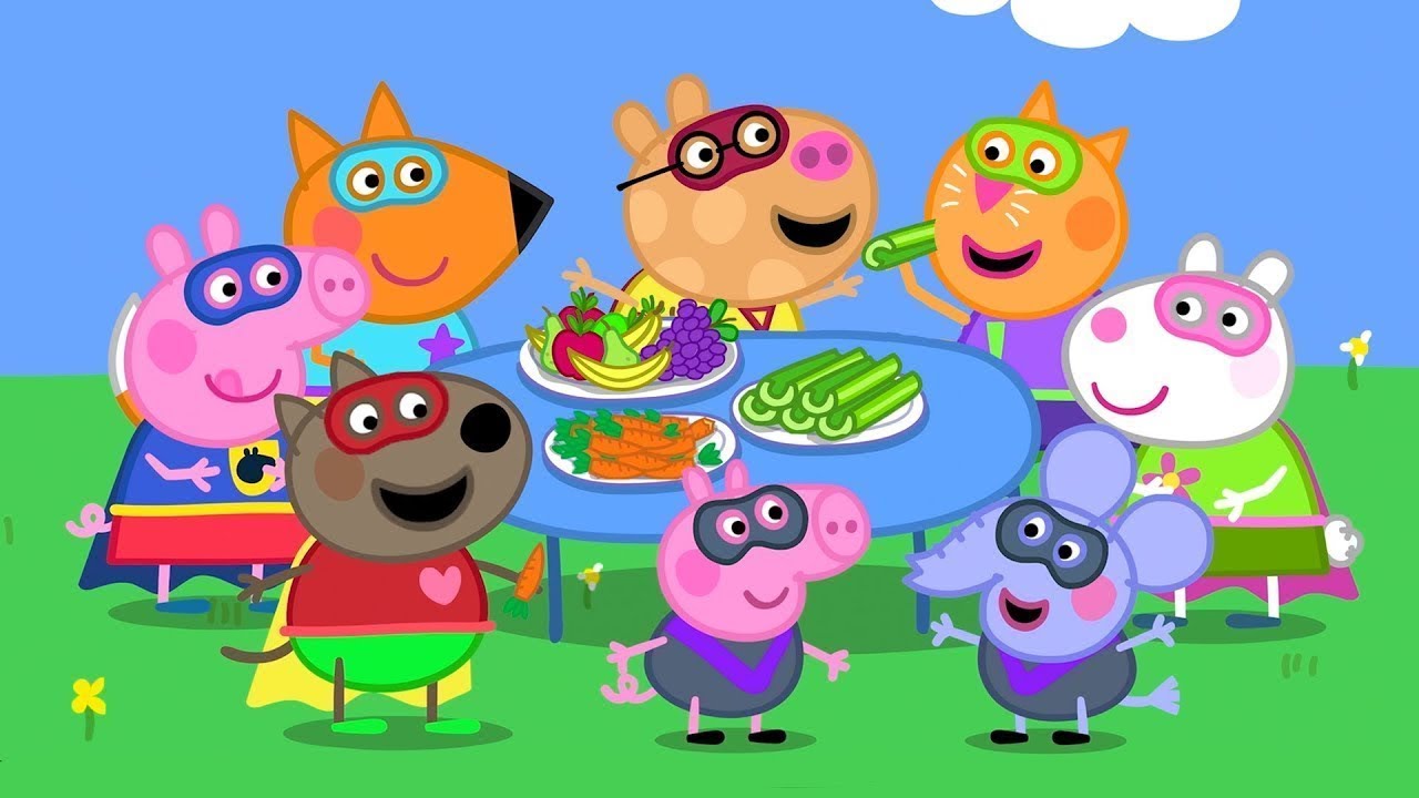 SUPERHERO Dress Up with Peppa and Friends! 🦸 🐷 | Peppa Pig Full Kids Episodes | 30 Minutes