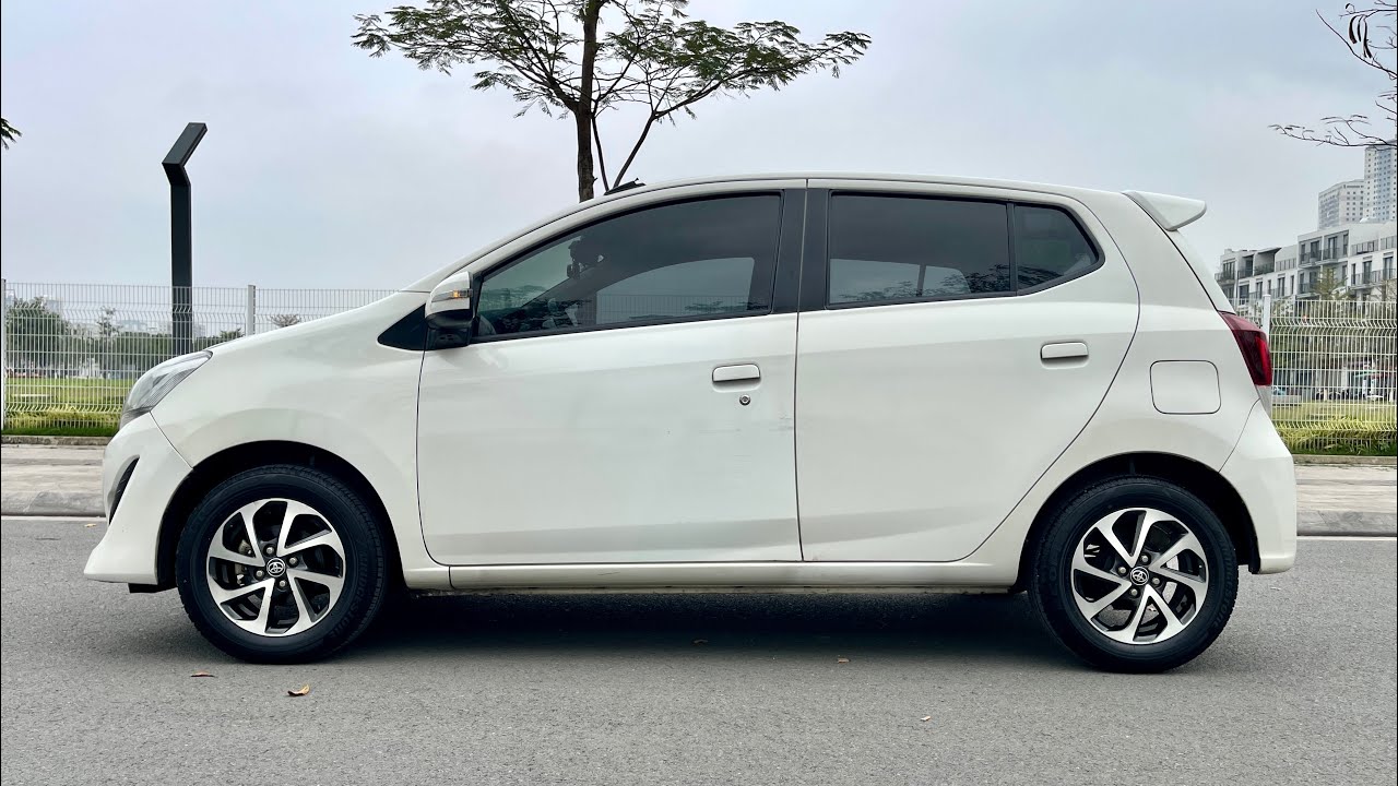 Báo giá trực tiếp chiếc xe Toyota Wigo 1.2 MT 2019 biển Hà Nội, biển trắng, xe gia đình, ko dịch vụ.