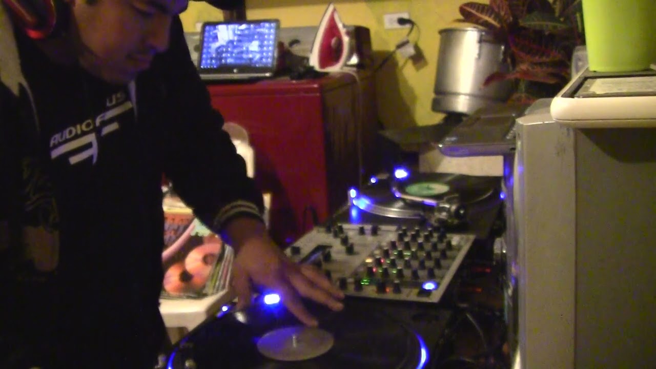 Technics 1200 MK2 PIOJITO MIX 3 CADA DJ - ROBERTO MAZTER, IDIO MIX LUIS ANTONIO, JR MIX, CARLITOS