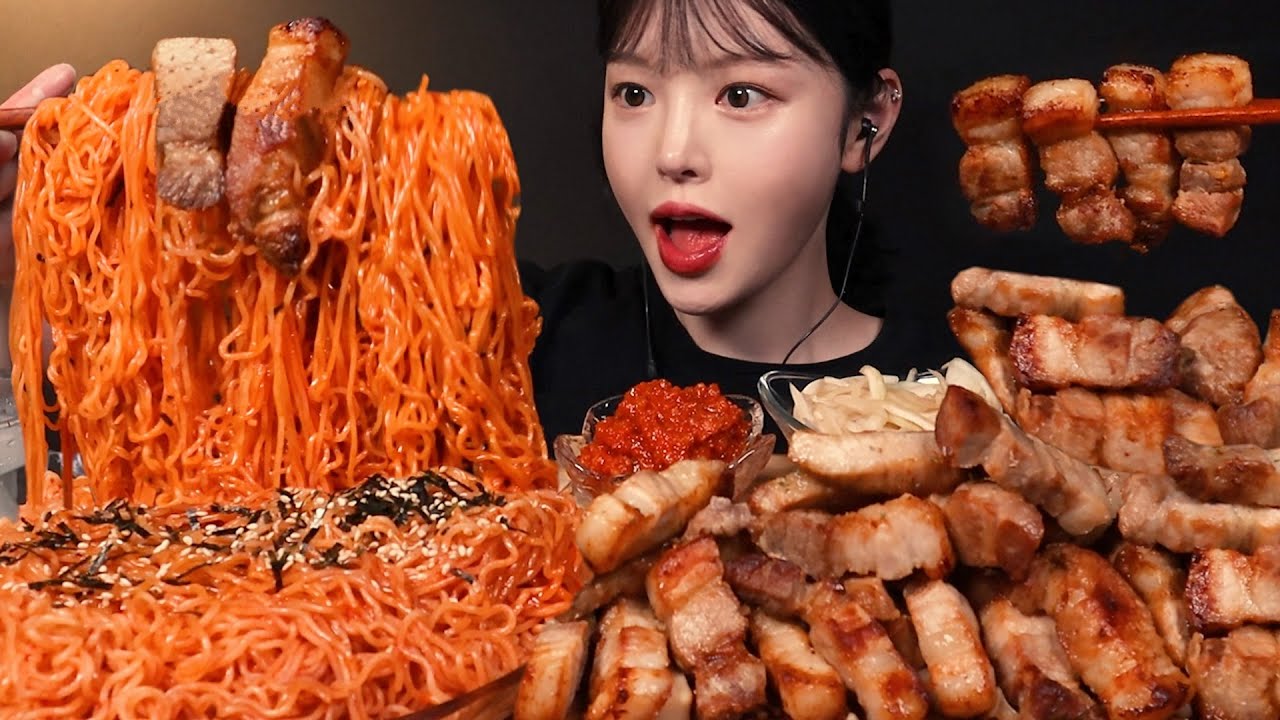 SUB)매콤쫄깃한 비빔면에 노릇노릇 삼겹살 먹방! 꿀조합 리얼사운드 Bibimmyeon & Pork Belly Mukbang Asmr