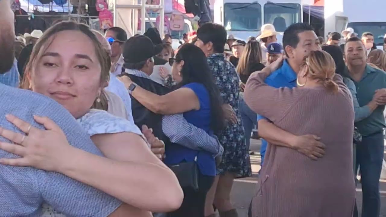EL ALBAÑIL  GRUPO RENEGADO 