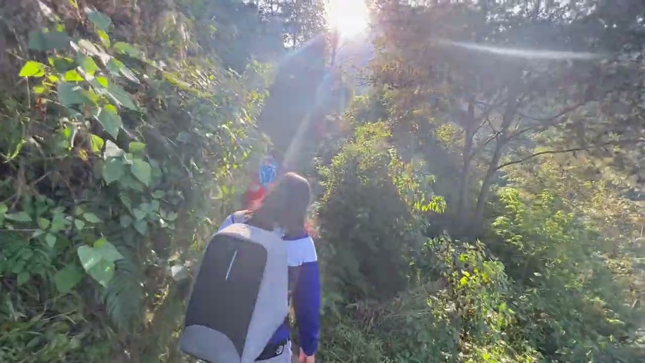 20221121 hiking to white house bosan danda