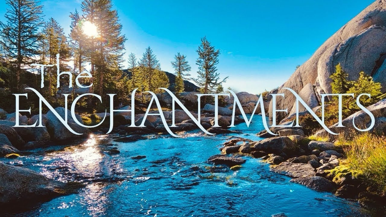 This Place Is Like a Fairytale | Hiking the Most Beautiful Trail in Washington