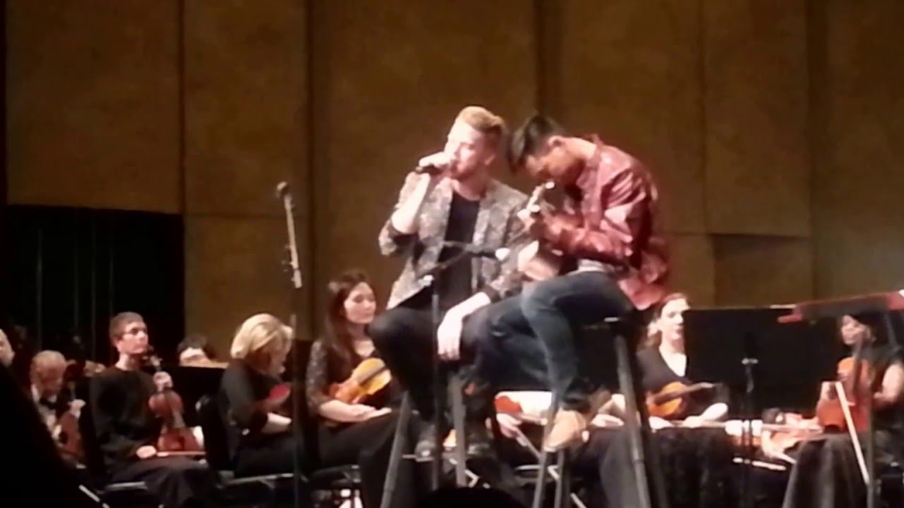 Scott Hoying performing "Halo" & "Love Yourself" at Harmony Helps at Royce Hall