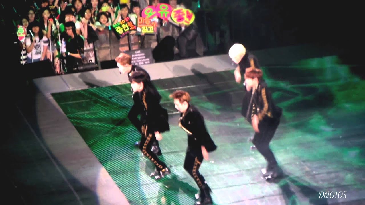 [Fancam] 140511 샤이니 (SHINee) - Amigo + Everybody