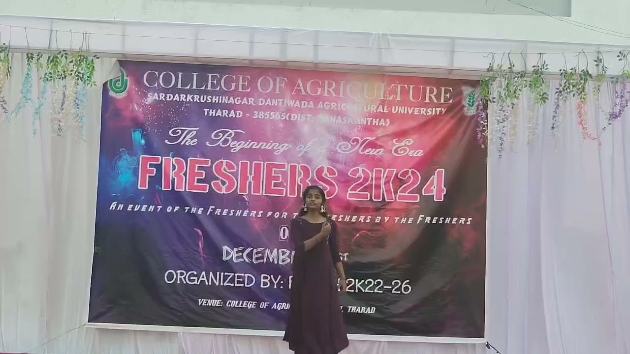 very energetic dance by Kerala girl at college of agriculture tharad SDAU