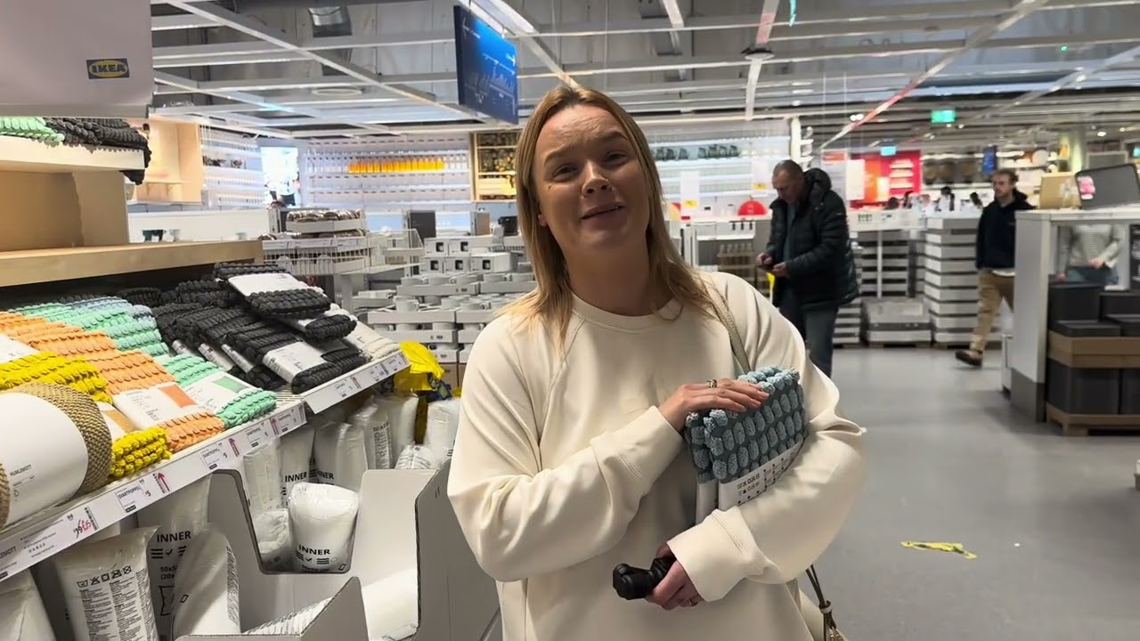 У Пола сегодня день рождения 🎂 Приходите с нами на забег в парк, в ИКЕА и в китайский супермаркет...