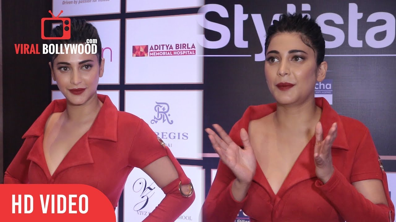 Shruti Haasan at Femina Stylista 2017 | viralbollywood.com