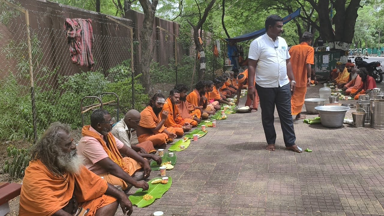 Thiruvannamalai sadhu Annadhanam - திருவண்ணாமலை சாது அன்னதானம்....
