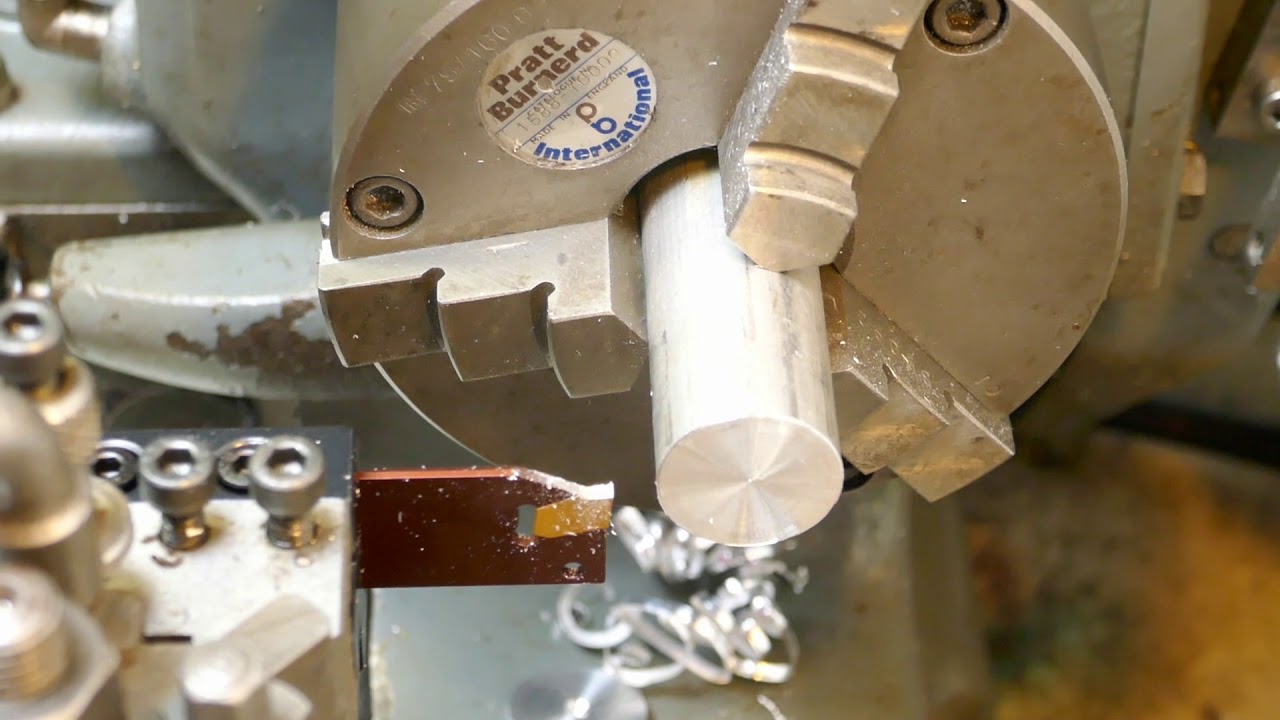 What happened when I used my new parting off tool in my Myford lathe