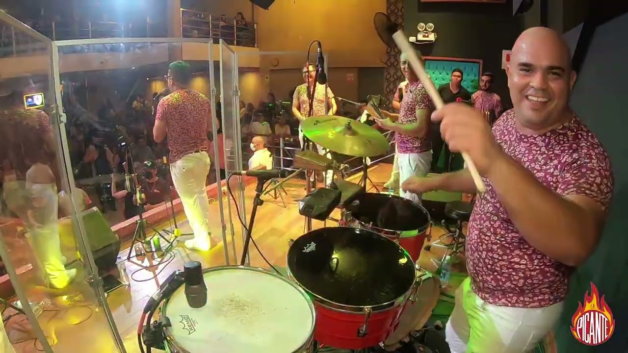 La Picante Orquesta - Siento