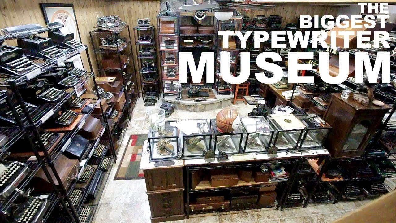 The BIGGEST Typewriter Museum