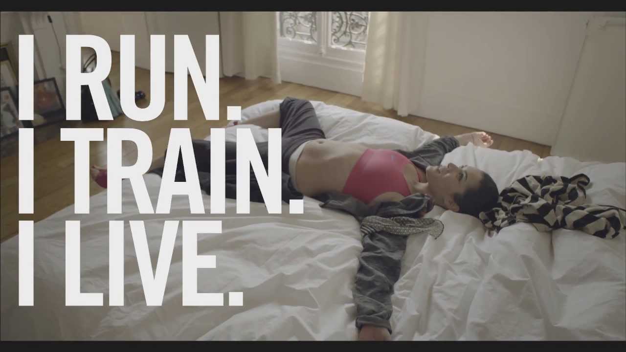 Sabrina Ouazani présente Nike Training Club